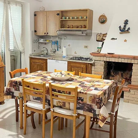 Casa Rita - House With Garden And Bbq Grill 度假居 *